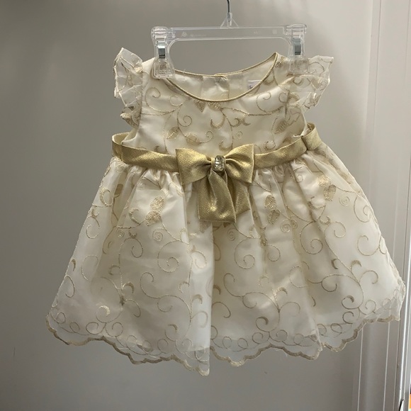 Sweet Heart Rose Other - 🥳Cute formal 12M dress by sweet heart rose